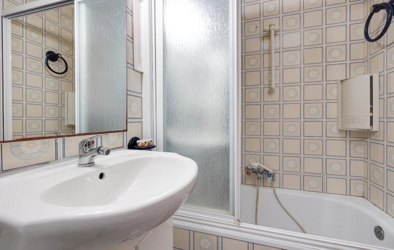 Resale - Wohnung - Torrevieja - Playa del cura