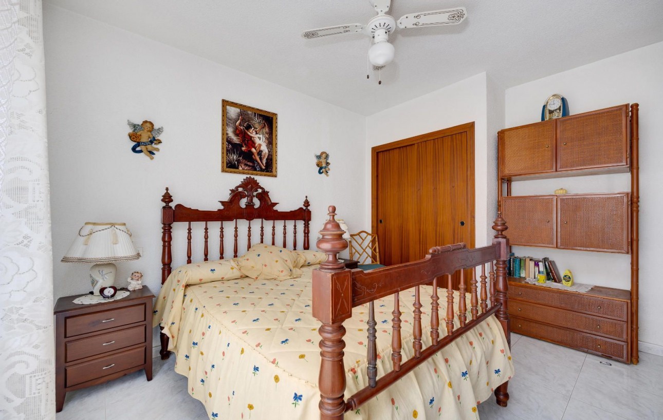 Resale - Wohnung - Torrevieja - Playa del cura