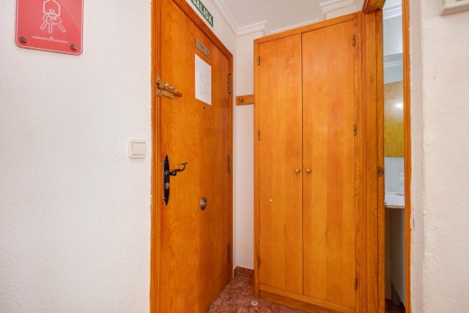 Resale - Wohnung - Torrevieja - Centro