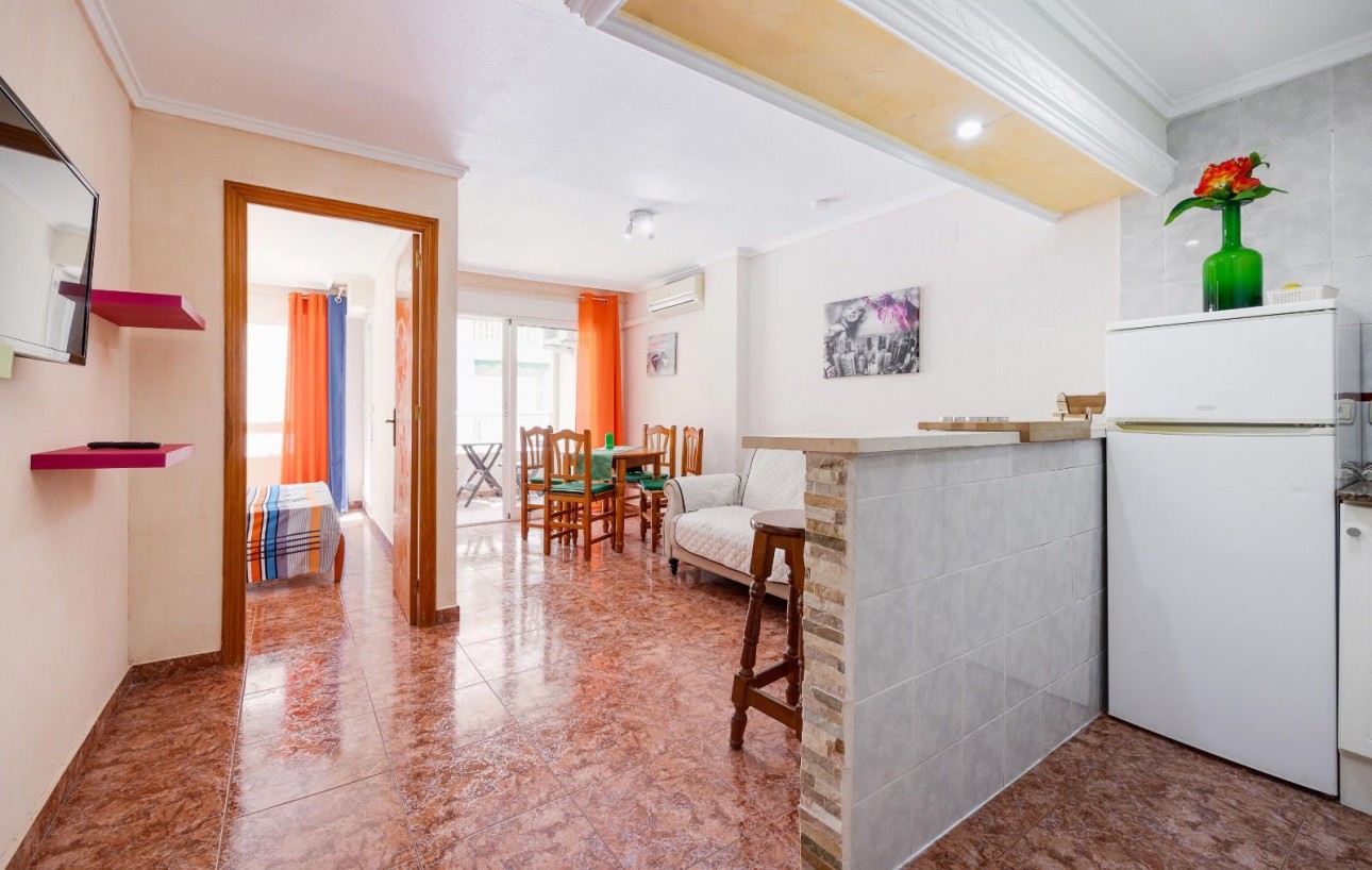 Resale - Wohnung - Torrevieja - Centro