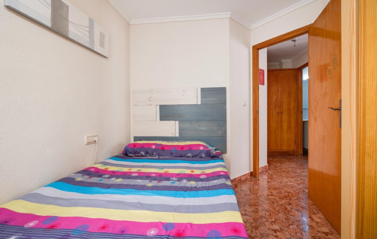 Resale - Wohnung - Torrevieja - Centro