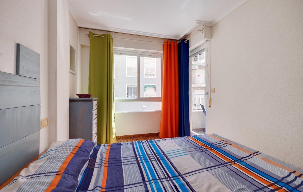 Resale - Wohnung - Torrevieja - Centro