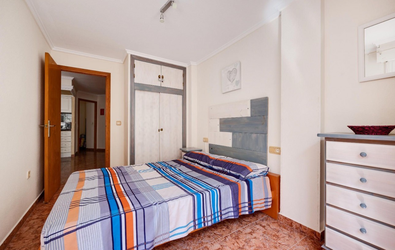Resale - Wohnung - Torrevieja - Centro