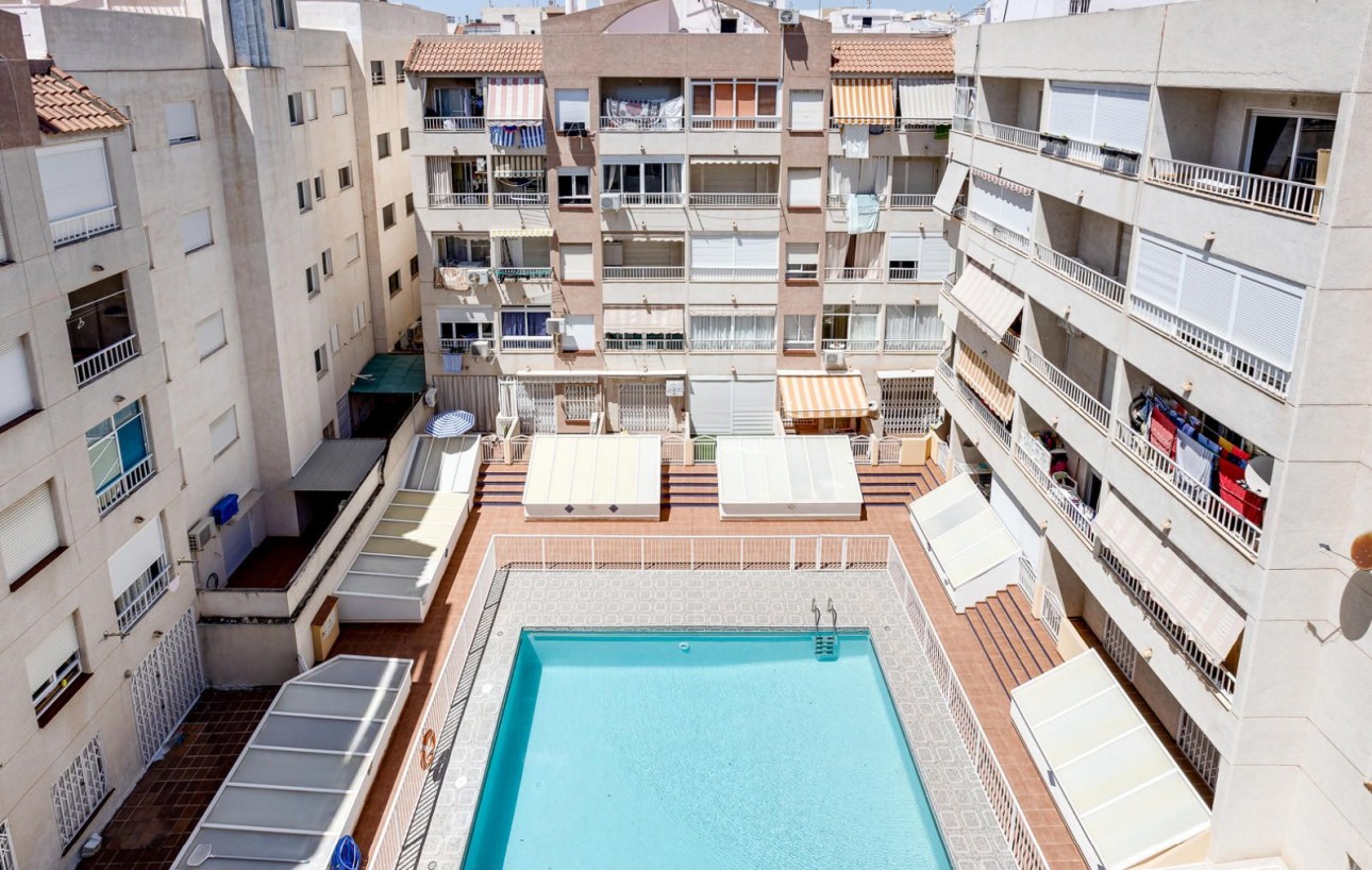 Resale - Wohnung - Torrevieja - Centro