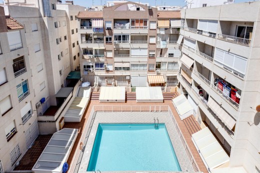 Resale - Wohnung - Torrevieja - Centro