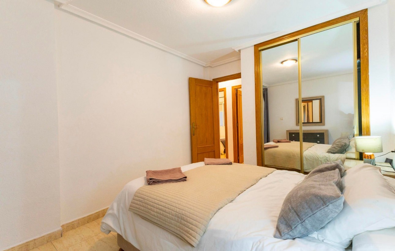 Venta - Apartamento - Torrevieja - Centro