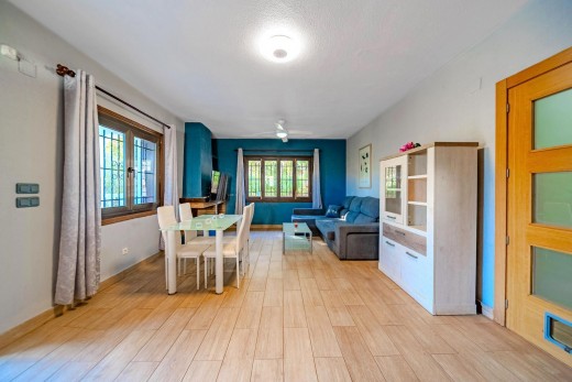 Sale - Chalet - Orihuela Costa - La Zenia