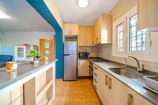 Sale - Chalet - Orihuela Costa - La Zenia
