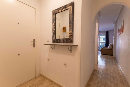 Resale - Lägenhet - Torrevieja - Playa del cura