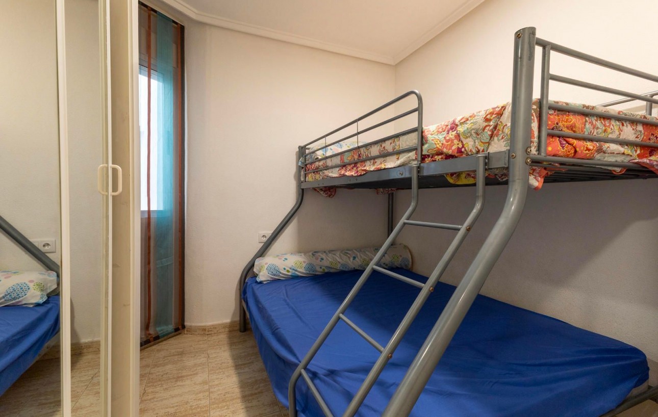 Resale - Lägenhet - Torrevieja - Playa del cura
