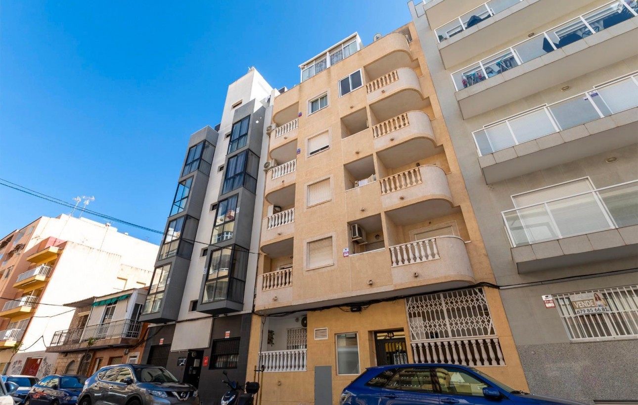 Resale - Lägenhet - Torrevieja - Playa del cura