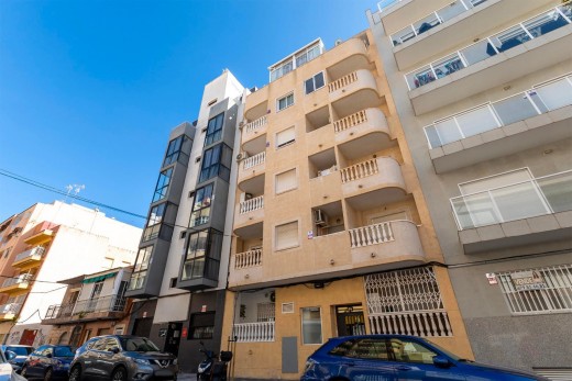 Resale - Lägenhet - Torrevieja - Playa del cura