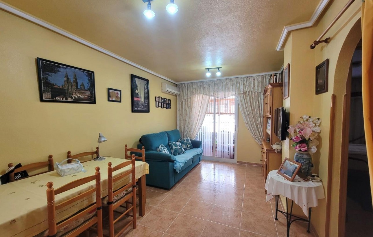 Resale - Wohnung - Torrevieja - Nueva Torrevieja