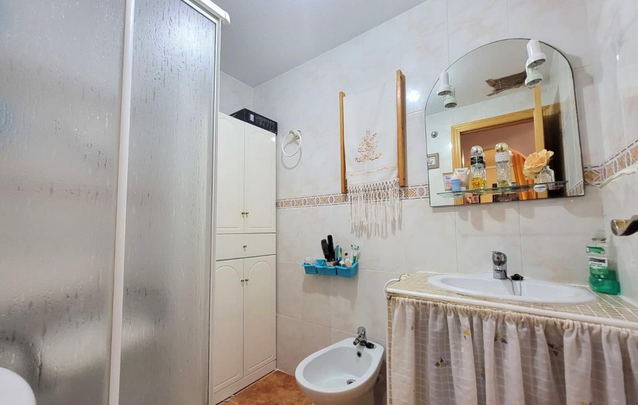Resale - Wohnung - Torrevieja - Nueva Torrevieja