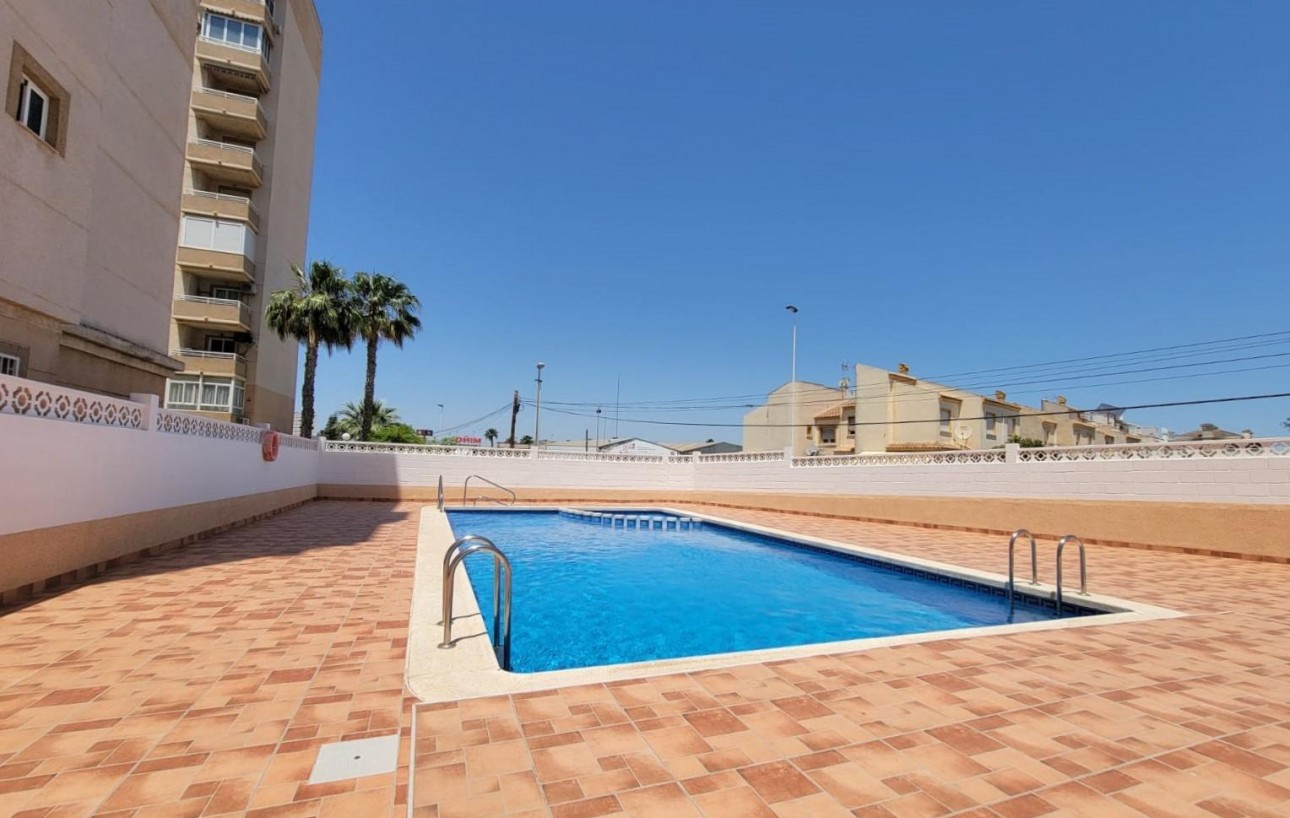 Resale - Wohnung - Torrevieja - Nueva Torrevieja