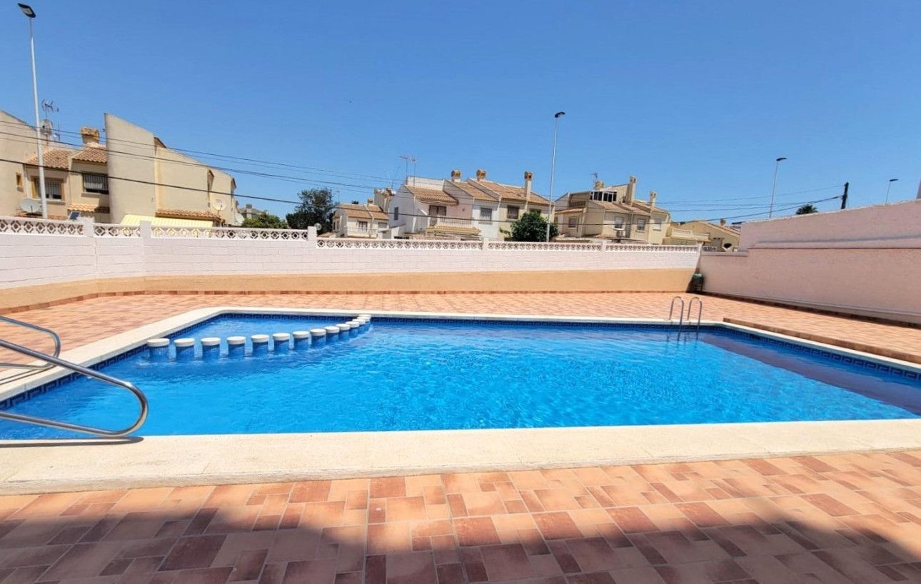 Resale - Wohnung - Torrevieja - Nueva Torrevieja