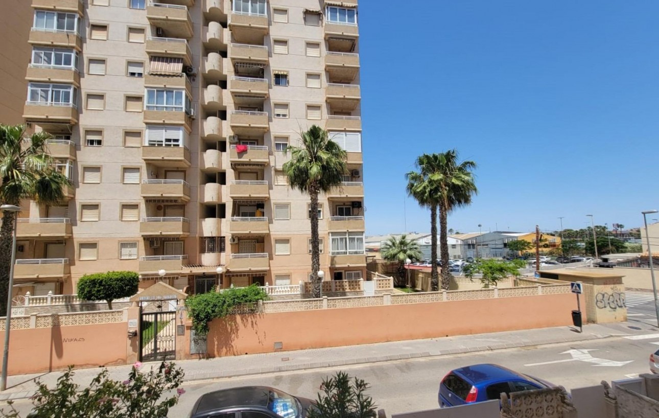 Resale - Wohnung - Torrevieja - Nueva Torrevieja
