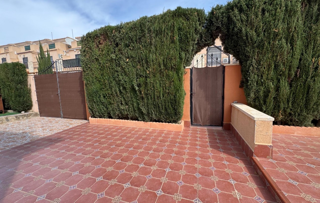 Sale - Villa - Orihuela Costa - Los Balcones