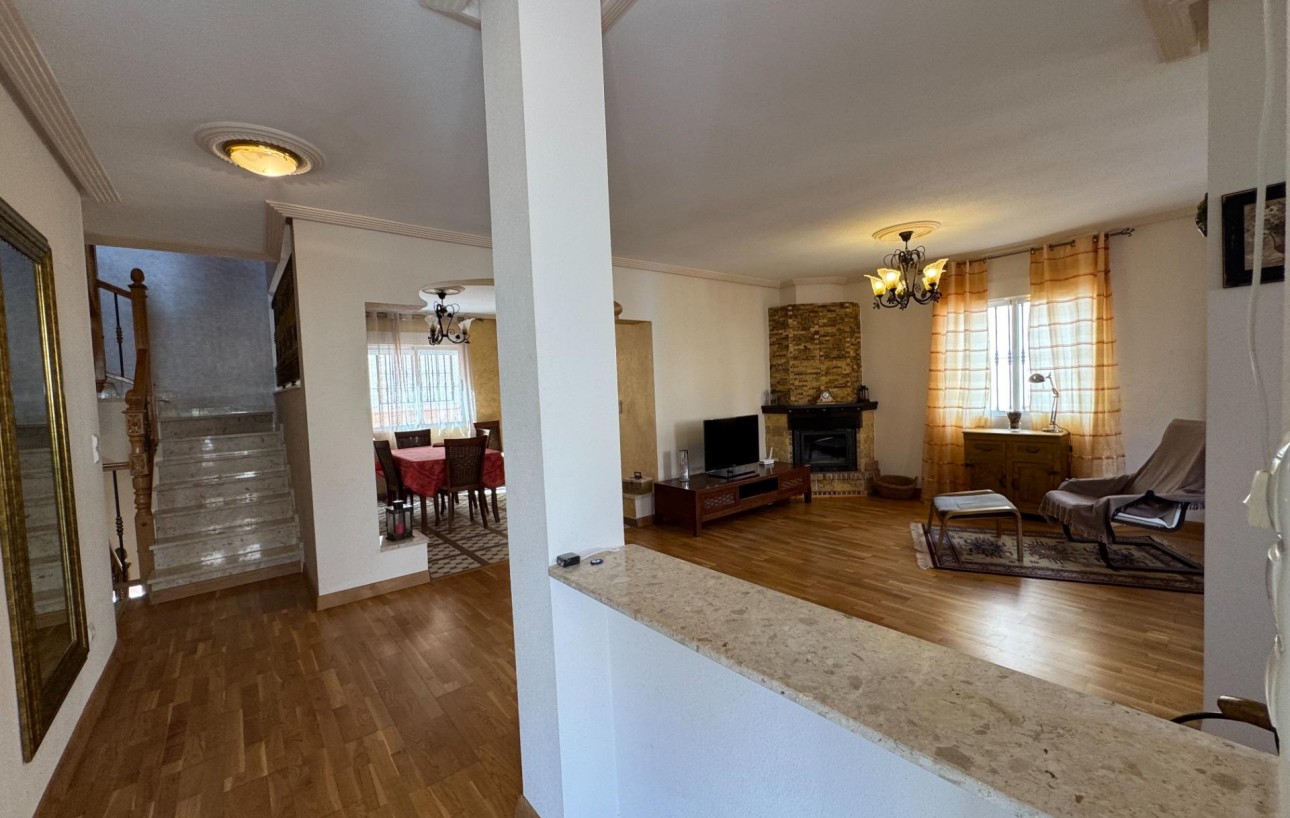 Sale - Villa - Orihuela Costa - Los Balcones