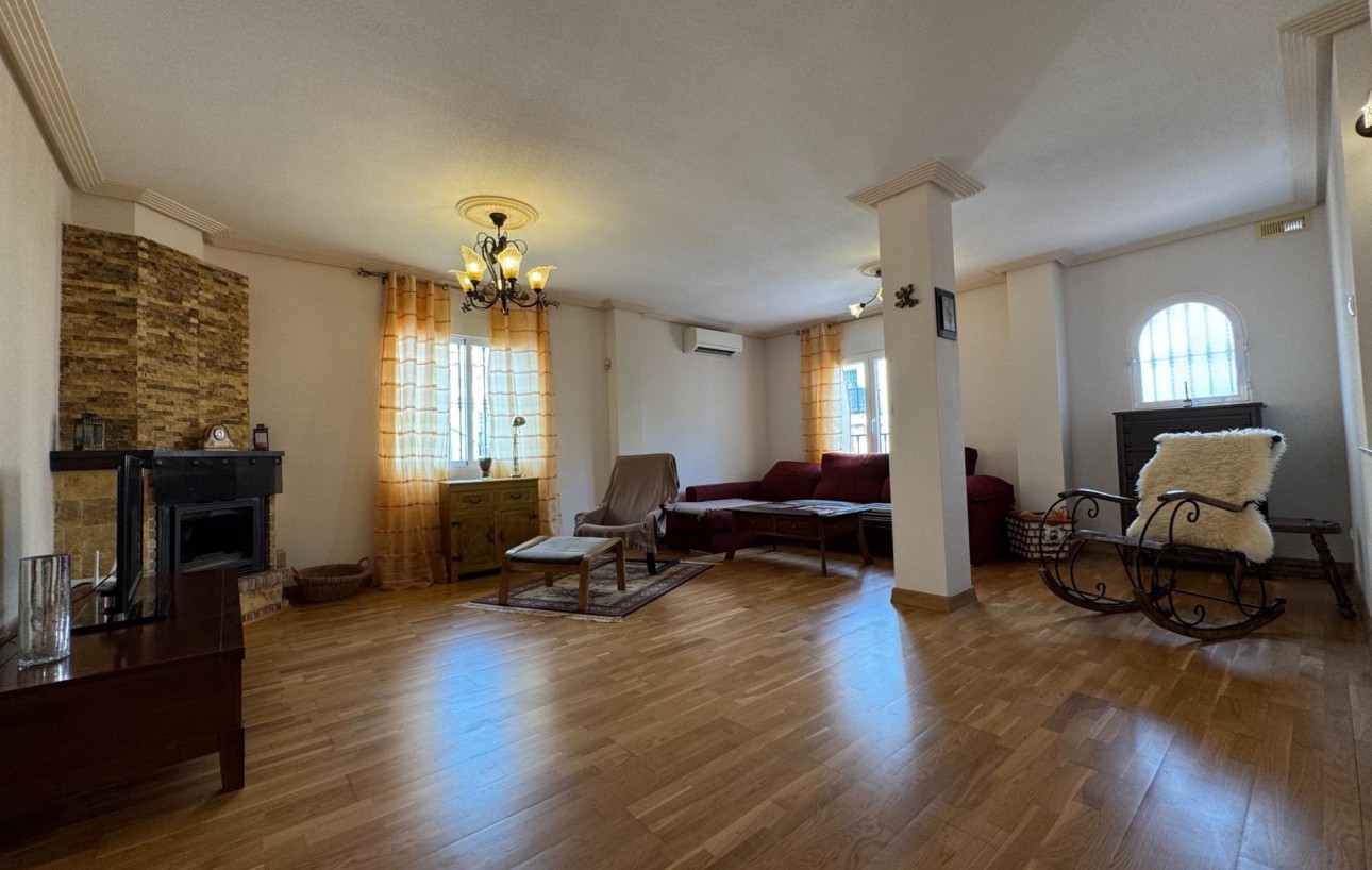 Sale - Villa - Orihuela Costa - Los Balcones