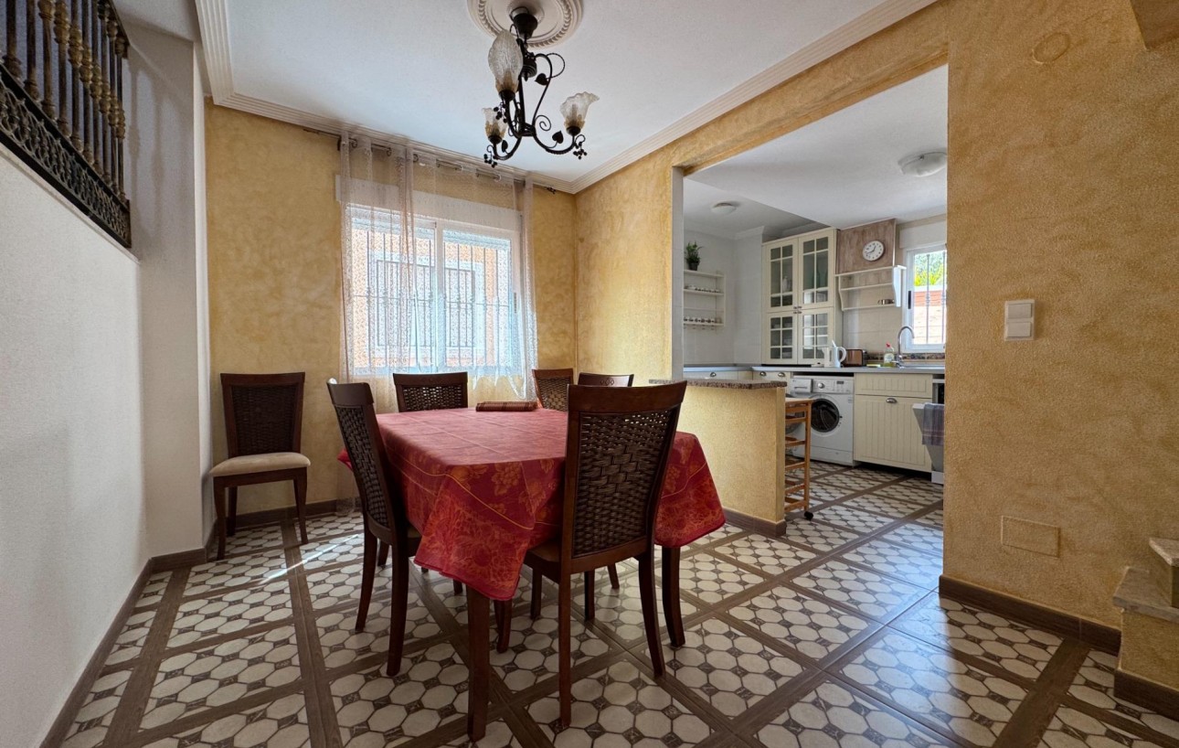 Sale - Villa - Orihuela Costa - Los Balcones
