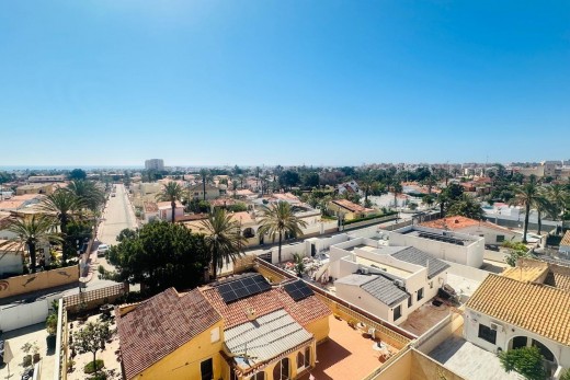 Resale - Piso - Torrevieja - Nueva Torrevieja