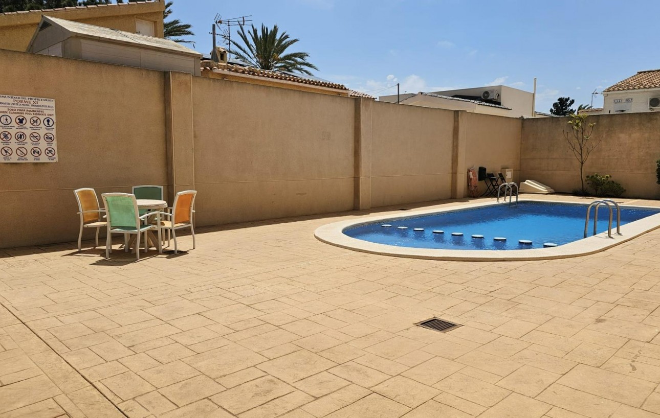 Resale - Piso - Torrevieja - Nueva Torrevieja