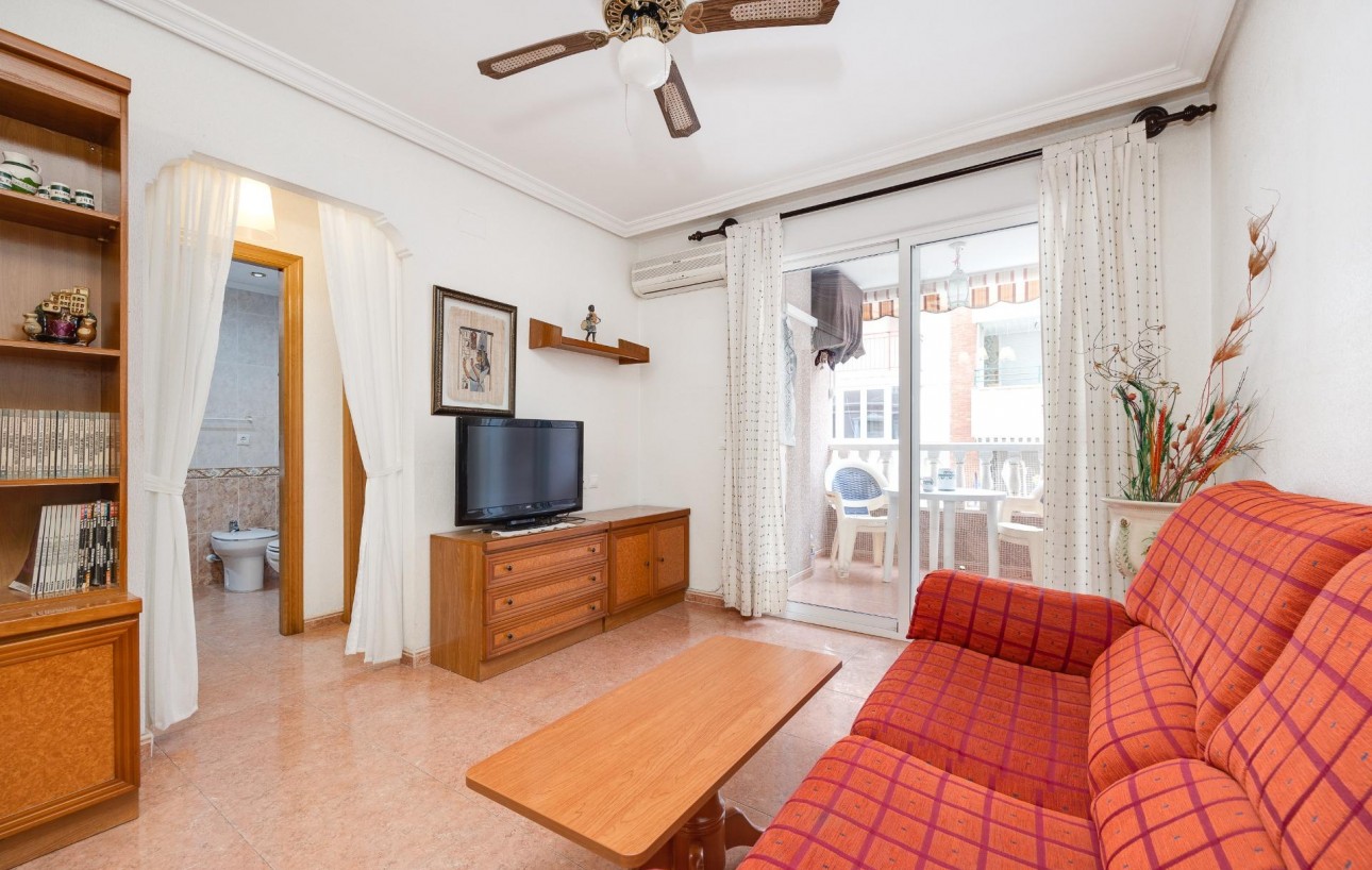 Resale - Lägenhet - Torrevieja - Playa de los locos