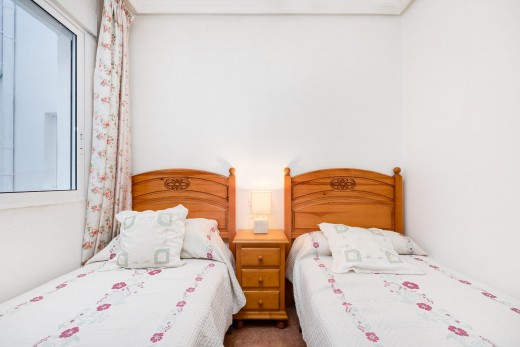 Resale - Lägenhet - Torrevieja - Playa de los locos