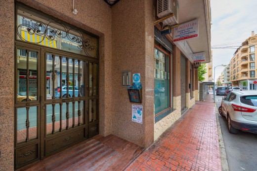 Resale - Lägenhet - Torrevieja - Playa de los locos