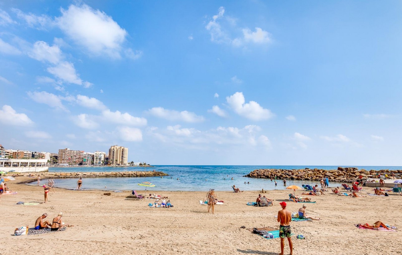 Resale - Lägenhet - Torrevieja - Playa de los locos