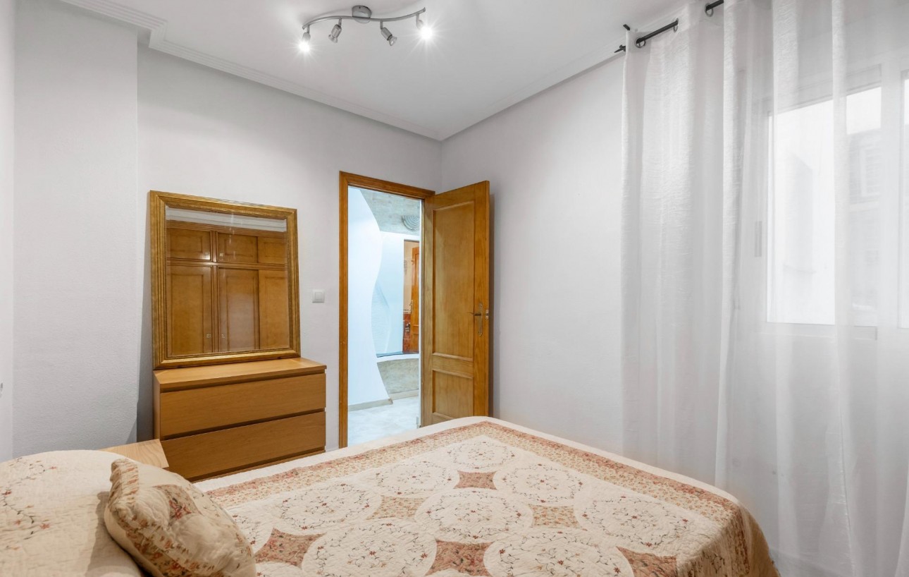 Venta - Apartamento - Torrevieja - Parque de las Naciones