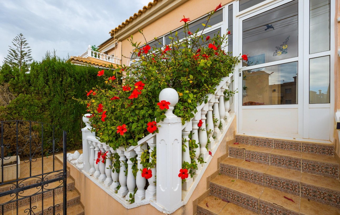 Sale - Chalet - Orihuela Costa - Villamartín-Las Filipinas