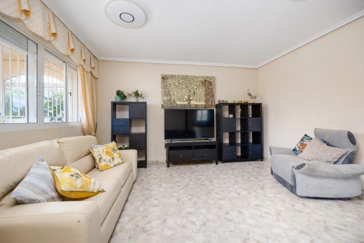 Sale - Chalet - Orihuela Costa - Villamartín-Las Filipinas