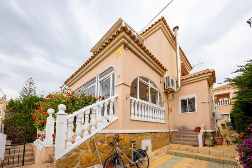 Sale - Chalet - Orihuela Costa - Villamartín-Las Filipinas