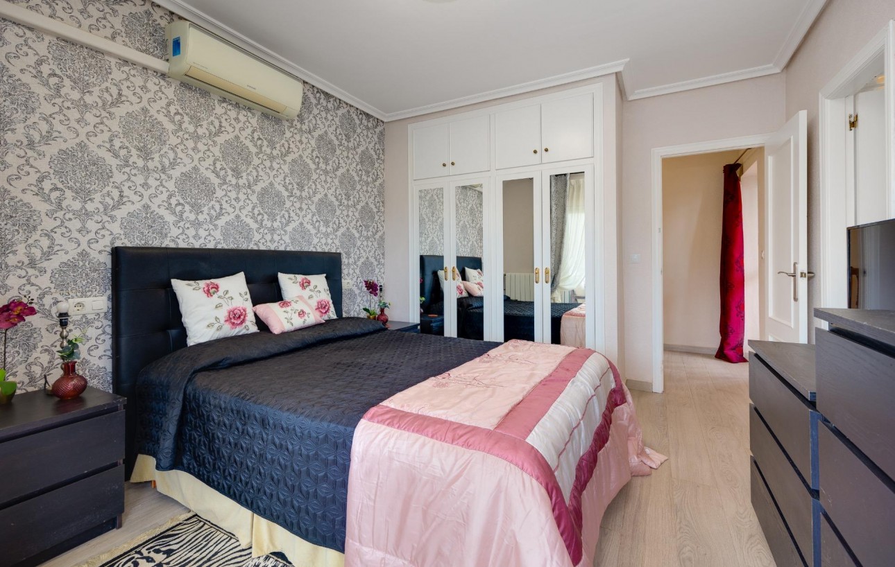 Sale - Chalet - Orihuela Costa - Villamartín-Las Filipinas