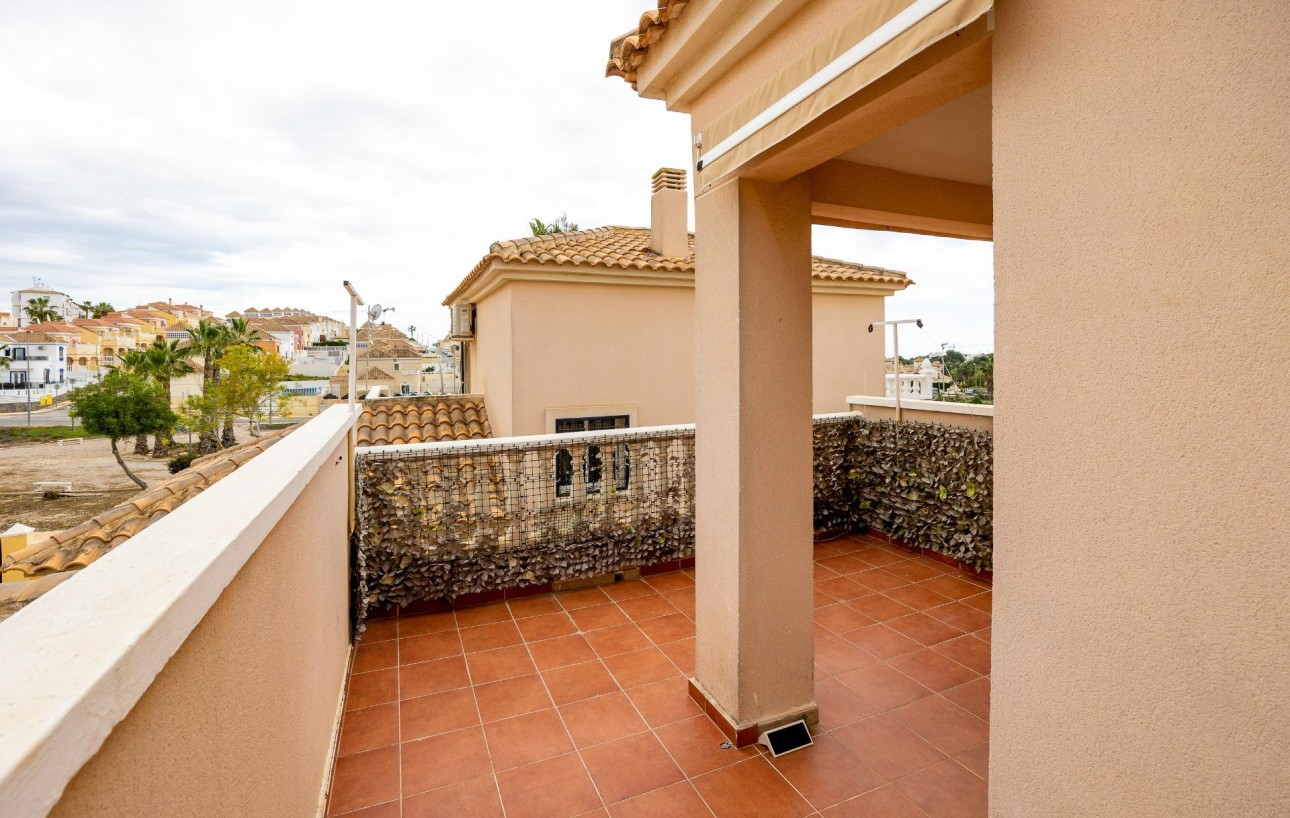 Sale - Chalet - Orihuela Costa - Villamartín-Las Filipinas