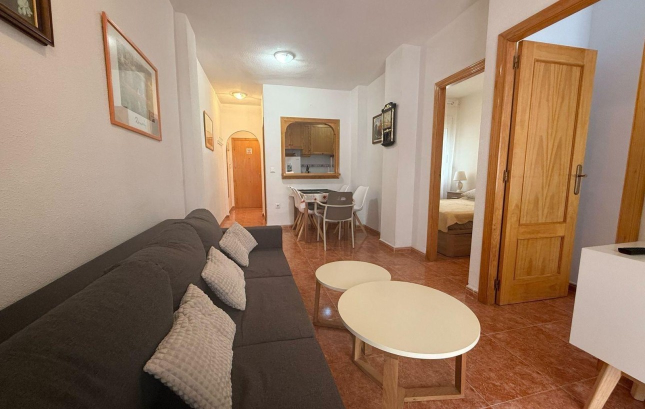 Resale - Lägenhet - Torrevieja - Playa de los locos