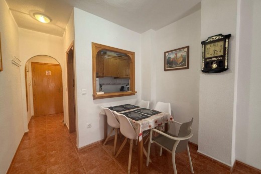 Resale - Lägenhet - Torrevieja - Playa de los locos