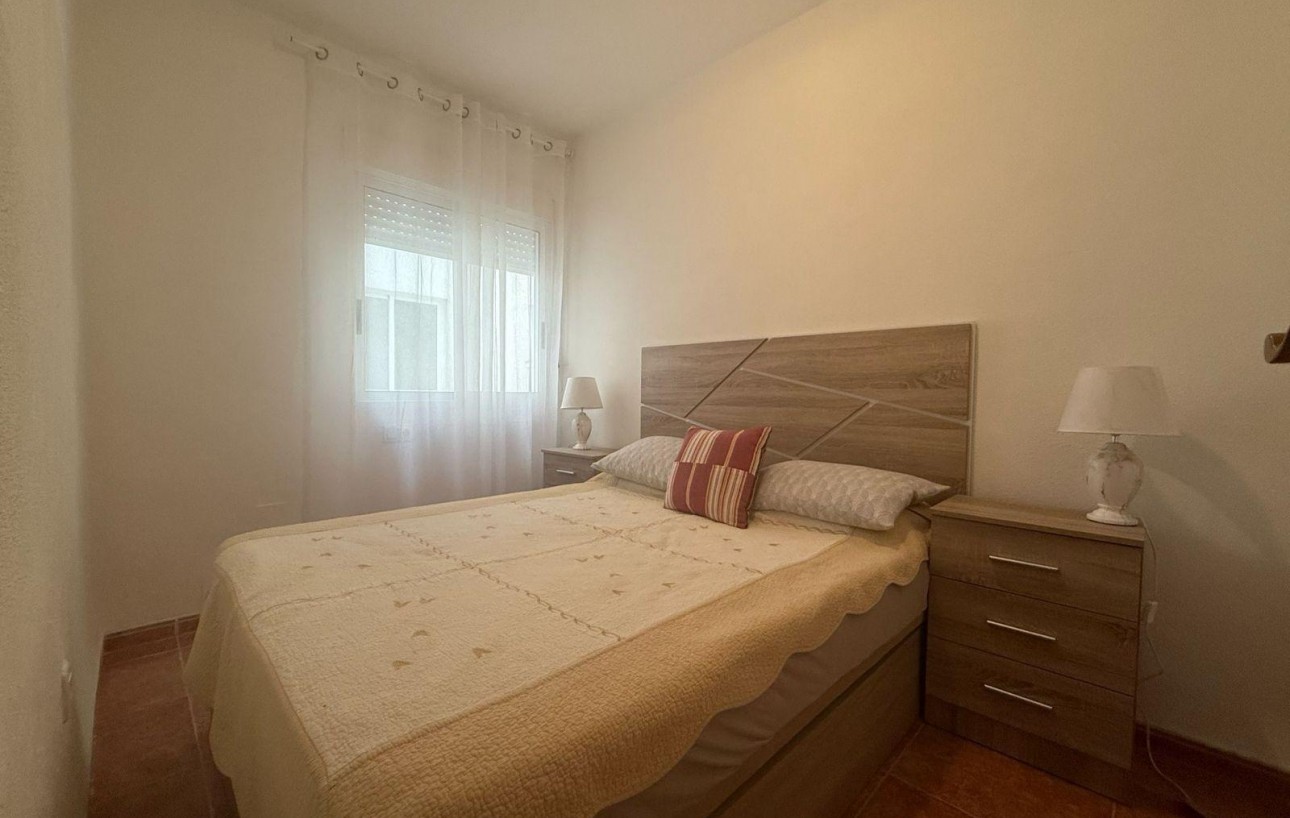 Resale - Lägenhet - Torrevieja - Playa de los locos