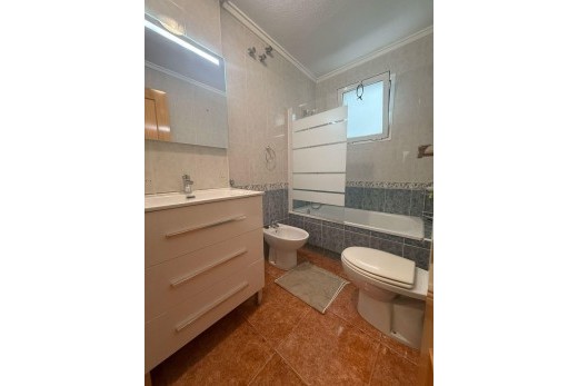 Resale - Lägenhet - Torrevieja - Playa de los locos
