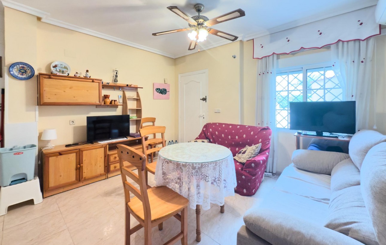 Sale - Bungalow - Torrevieja - Torreblanca