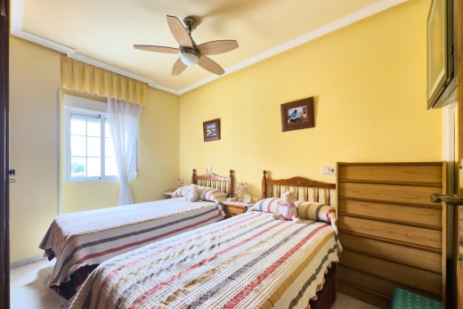 Sale - Bungalow - Torrevieja - Torreblanca