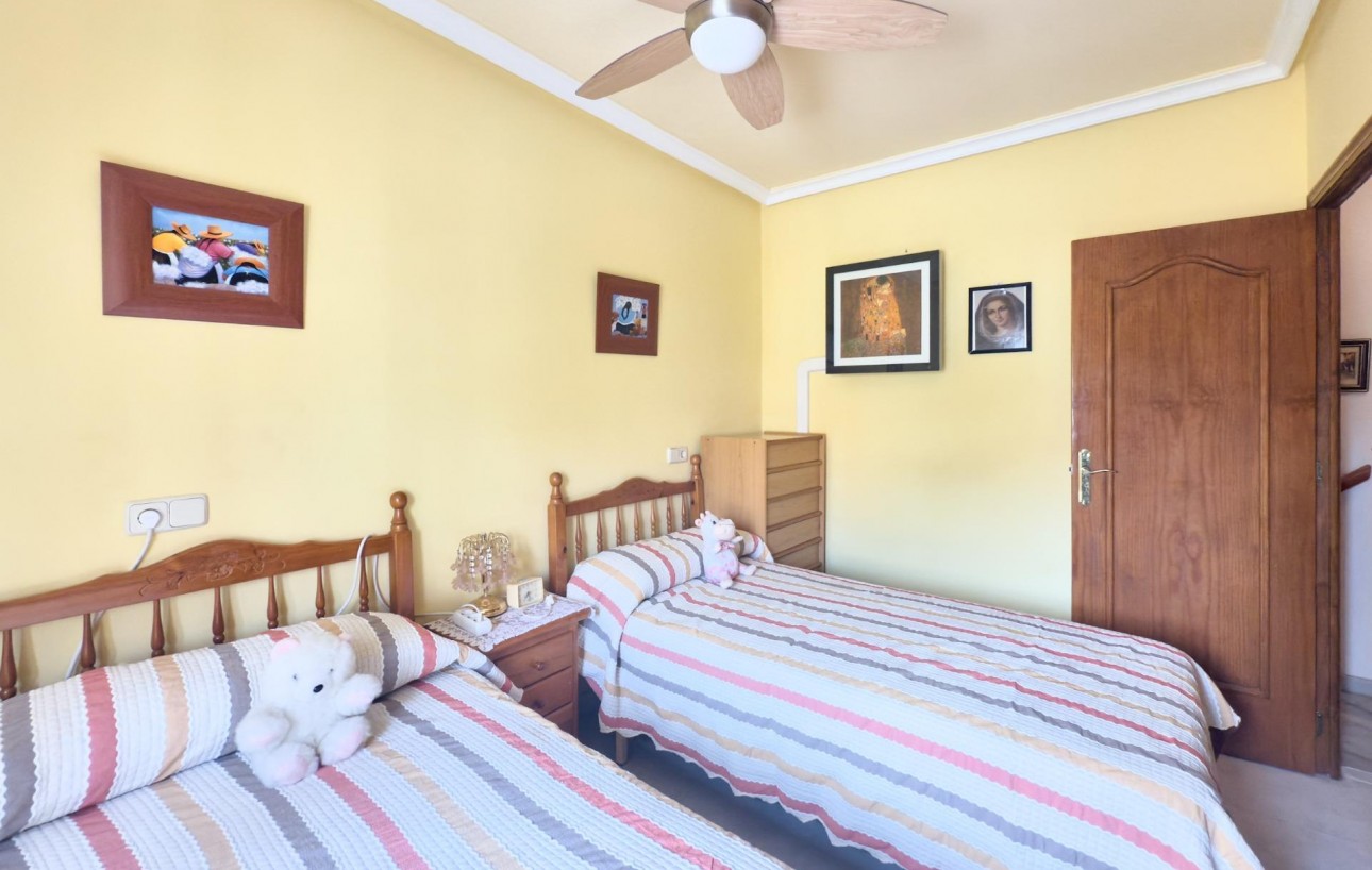 Sale - Bungalow - Torrevieja - Torreblanca
