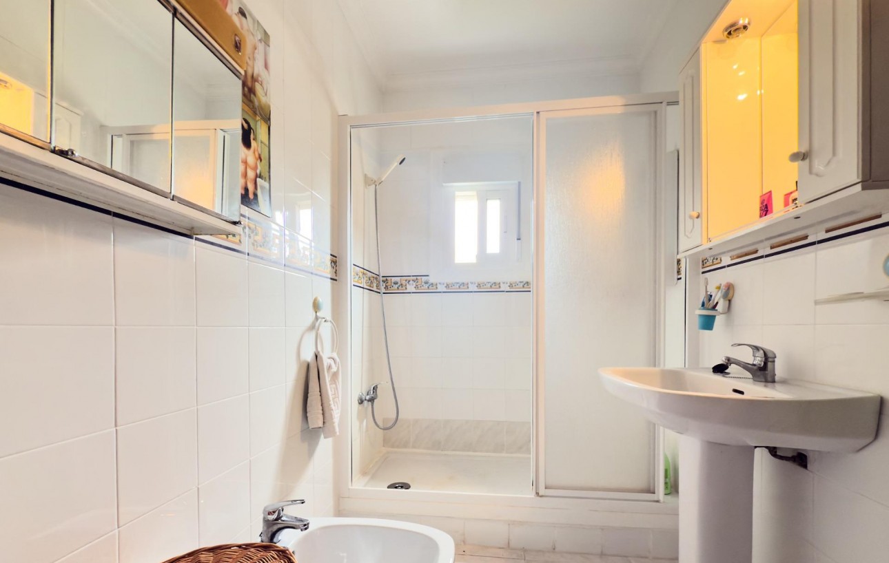 Sale - Bungalow - Torrevieja - Torreblanca