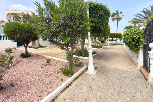 Sale - Bungalow - Torrevieja - Torreblanca