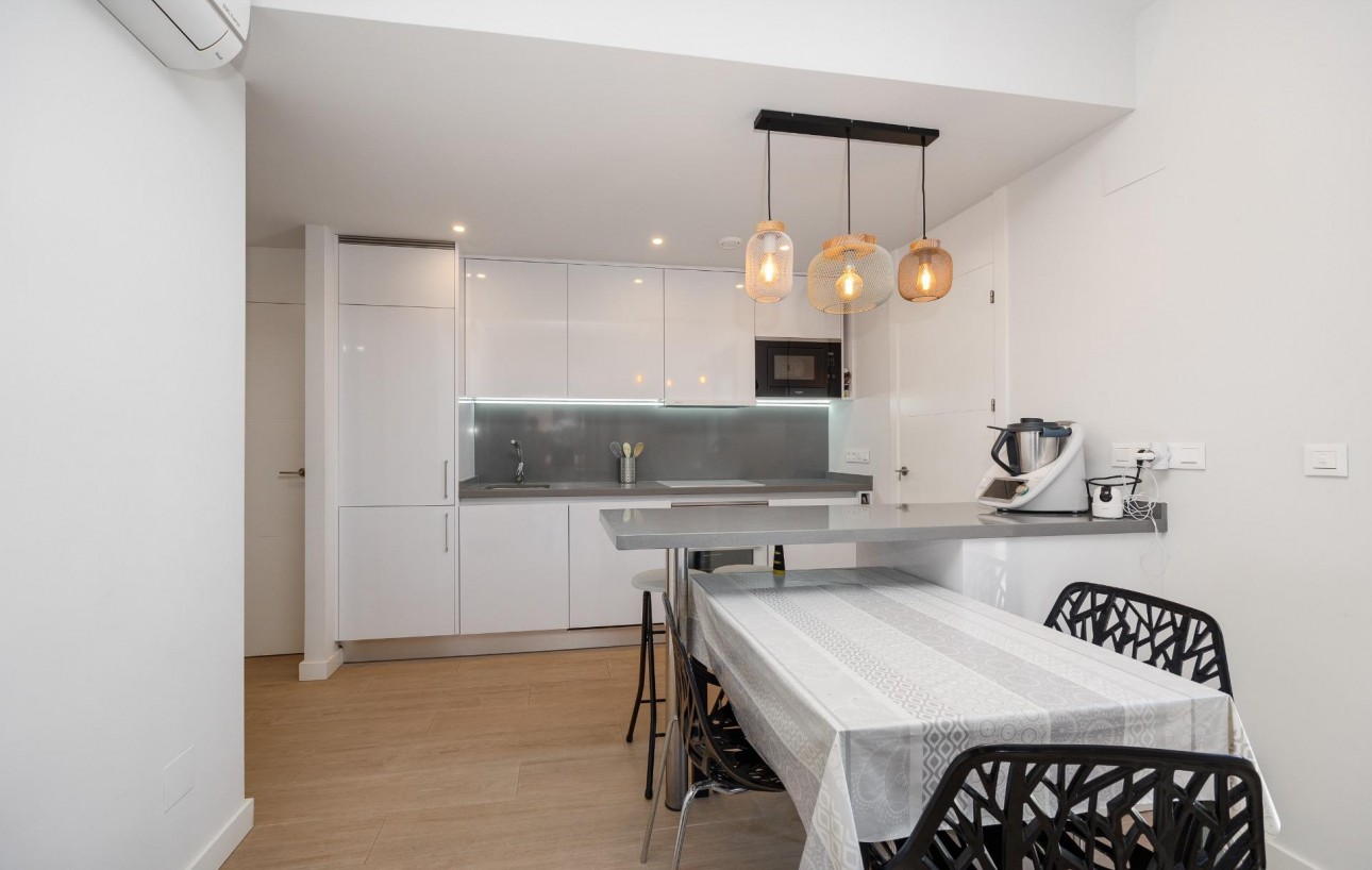 Venta - Apartamento - Orihuela Costa - Villamartín-Las Filipinas