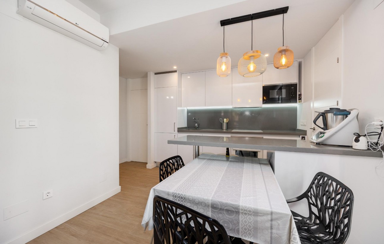 Venta - Apartamento - Orihuela Costa - Villamartín-Las Filipinas