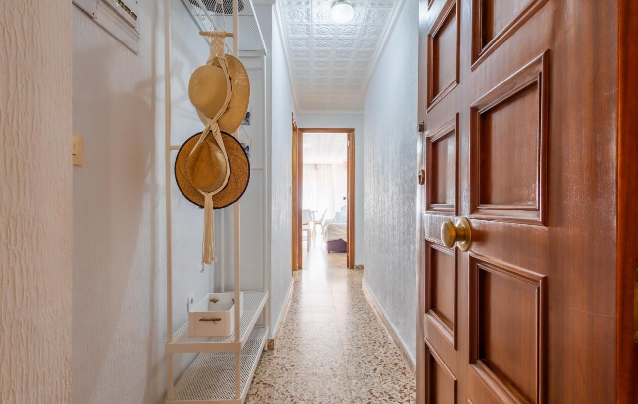 Revente - Appartement - Torrevieja - Acequion