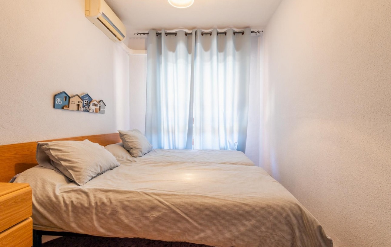 Revente - Appartement - Torrevieja - Acequion